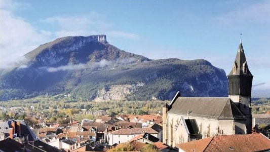 Élections municipales à Voreppe : le Spot – MJC Maison pour Tous a interrogé les candidates